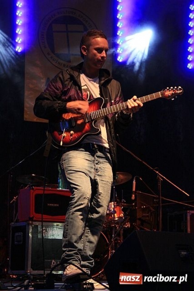 Zdjęcie w galerii na portalu naszraciborz.pl: Festyn w Kuźni bez namiotu wiadomości z regionu