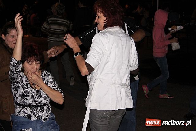 Zdjęcie w galerii na portalu naszraciborz.pl: Festyn w Kuźni bez namiotu wiadomości z regionu