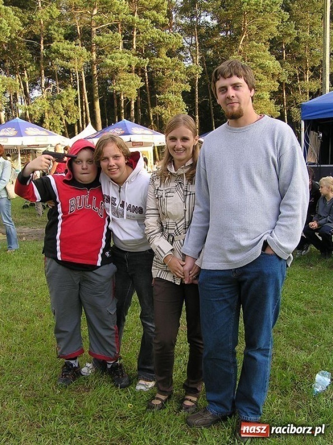 Zdjęcie w galerii na portalu naszraciborz.pl: Festyn w Kuźni bez namiotu wiadomości z regionu