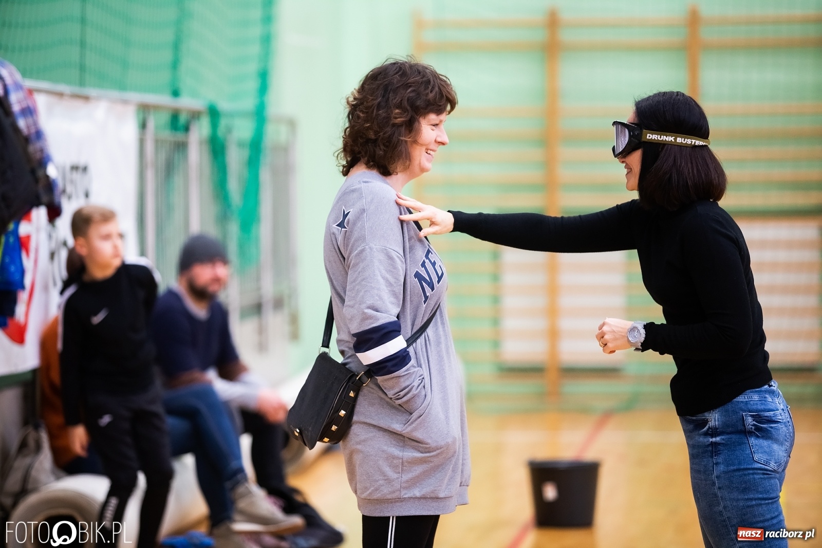Zdjęcie w galerii na portalu naszraciborz.pl: Mistrzostwa Raciborza Aut Zdalnie Sterowanych w Arenie Rafako wiadomości z regionu