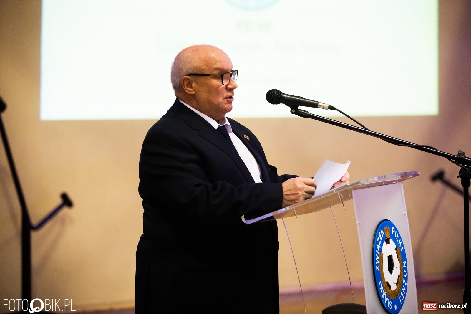 Zdjęcie w galerii na portalu naszraciborz.pl: Gala Jubileuszowa 100-lecia Śląskiego Związku Piłki Nożnej wiadomości z regionu