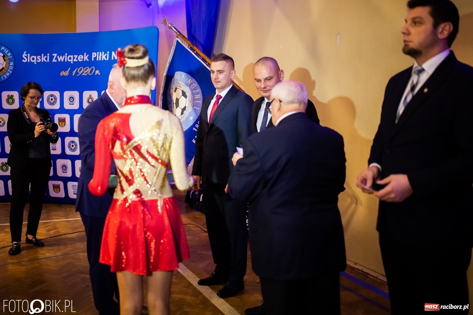 Zdjęcie w galerii na portalu naszraciborz.pl: Gala Jubileuszowa 100-lecia Śląskiego Związku Piłki Nożnej wiadomości z regionu