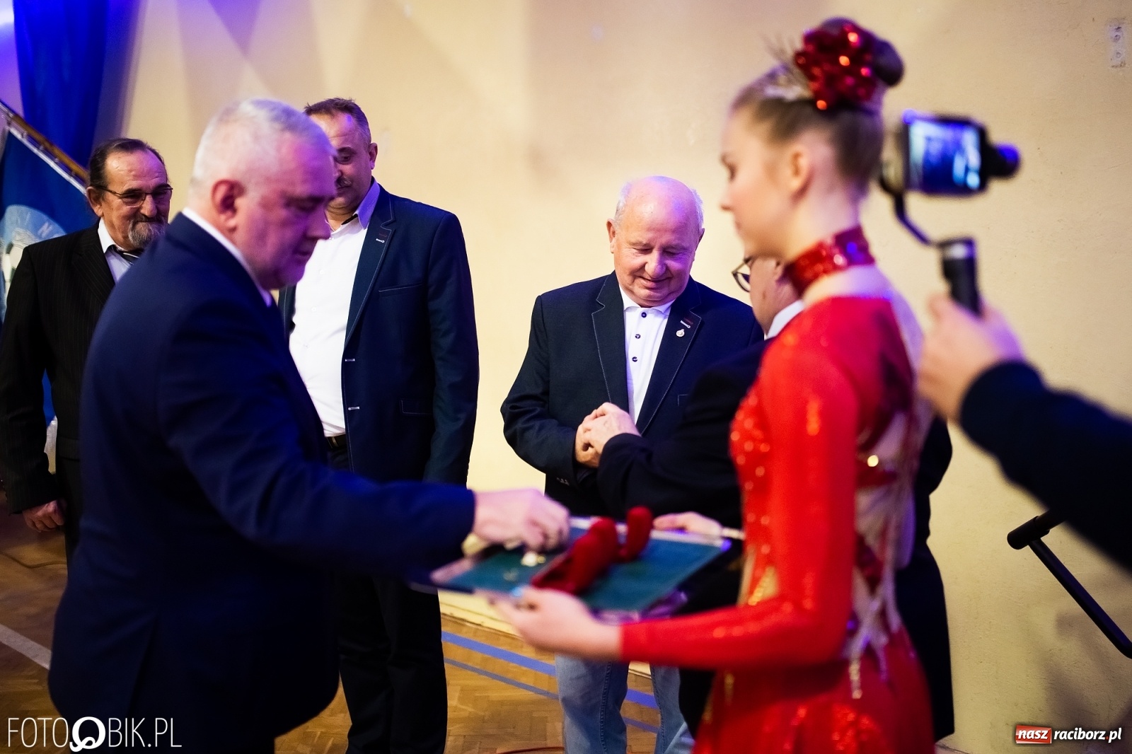 Zdjęcie w galerii na portalu naszraciborz.pl: Gala Jubileuszowa 100-lecia Śląskiego Związku Piłki Nożnej wiadomości z regionu