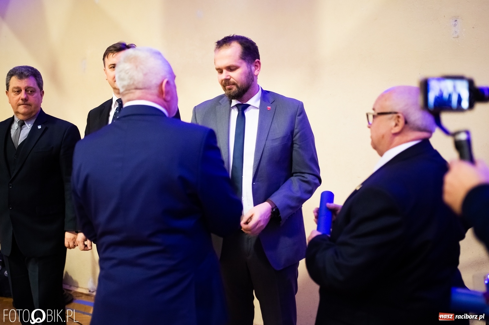 Zdjęcie w galerii na portalu naszraciborz.pl: Gala Jubileuszowa 100-lecia Śląskiego Związku Piłki Nożnej wiadomości z regionu