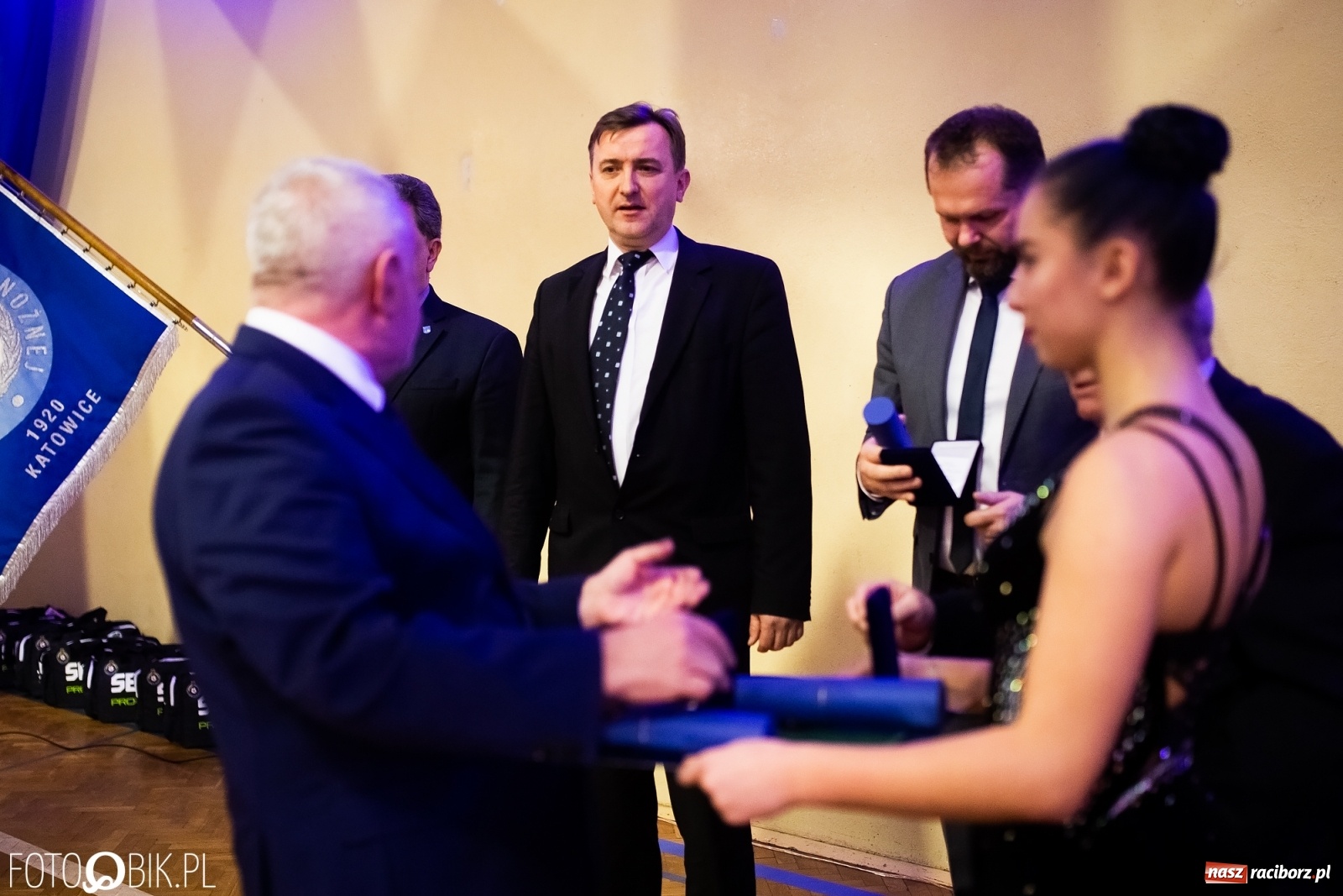 Zdjęcie w galerii na portalu naszraciborz.pl: Gala Jubileuszowa 100-lecia Śląskiego Związku Piłki Nożnej wiadomości z regionu