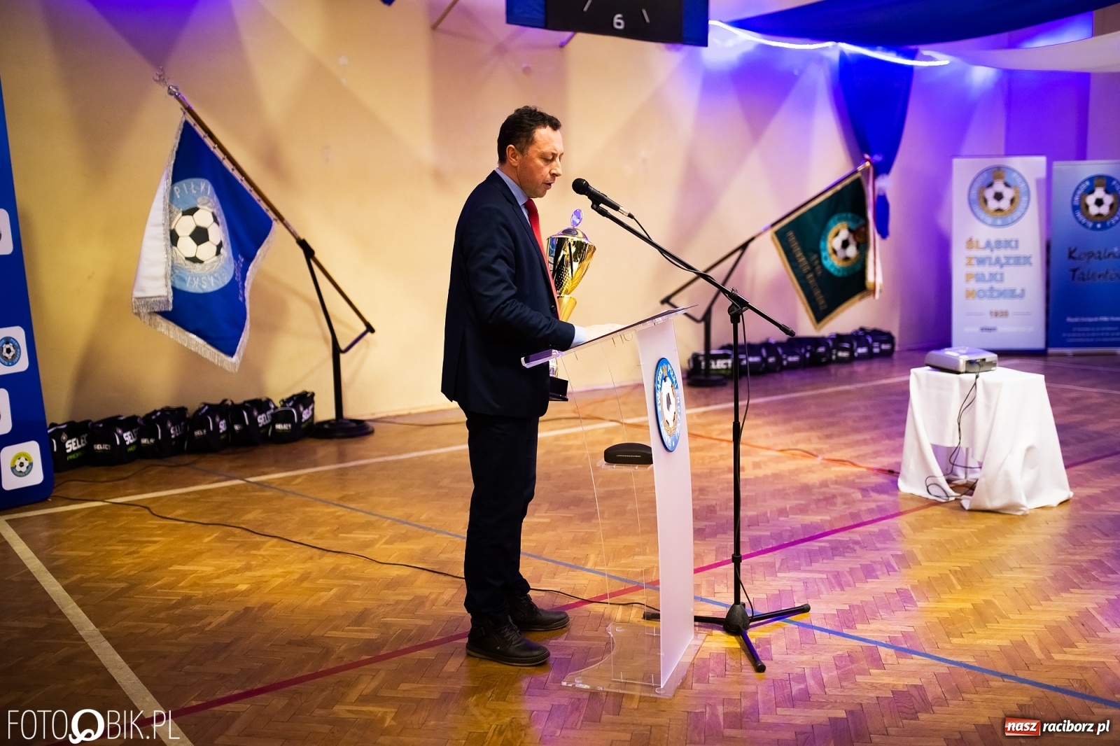 Zdjęcie w galerii na portalu naszraciborz.pl: Gala Jubileuszowa 100-lecia Śląskiego Związku Piłki Nożnej wiadomości z regionu