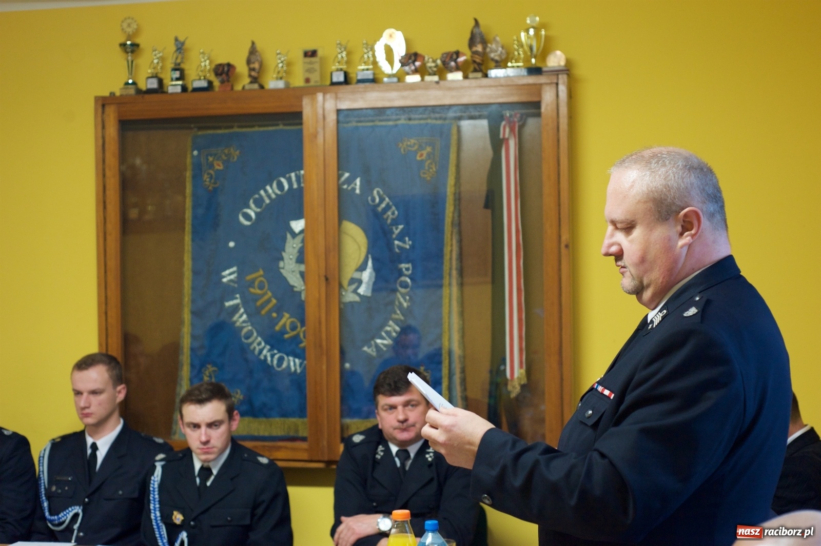 Zdjęcie w galerii na portalu naszraciborz.pl: Zmiana warty w OSP Tworków  wiadomości z regionu