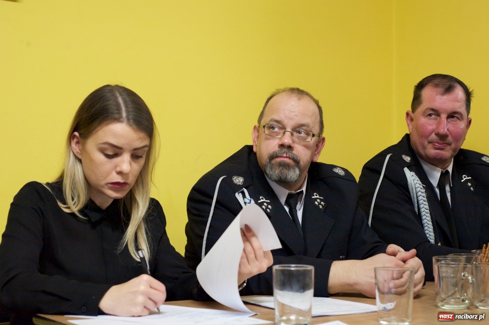 Zdjęcie w galerii na portalu naszraciborz.pl: Zmiana warty w OSP Tworków  wiadomości z regionu