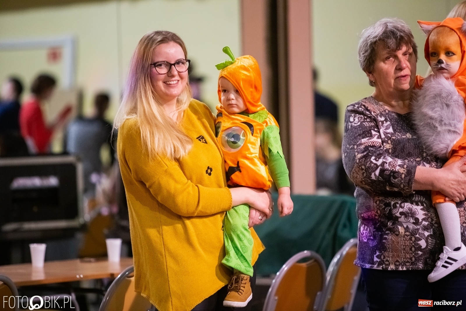 Zdjęcie w galerii na portalu naszraciborz.pl: Krzanowicki kolorowy Kinderball  wiadomości z regionu