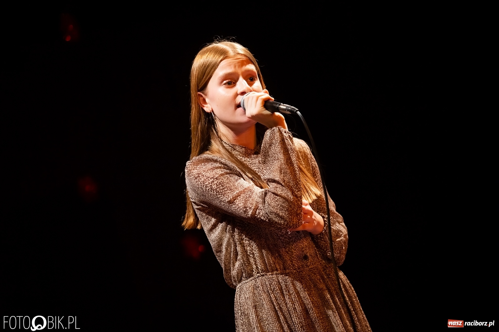 Zdjęcie w galerii na portalu naszraciborz.pl: Koncert Świąteczny wokalistów Studia Muzyki, Piosenki i Teatru ARS wiadomości z regionu