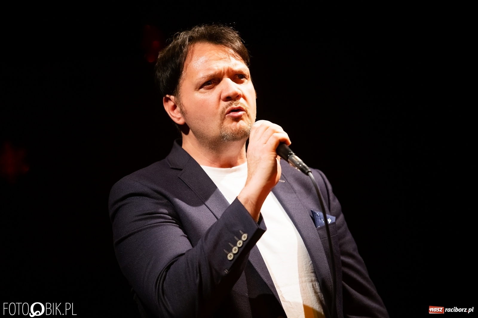 Zdjęcie w galerii na portalu naszraciborz.pl: Koncert Świąteczny wokalistów Studia Muzyki, Piosenki i Teatru ARS wiadomości z regionu