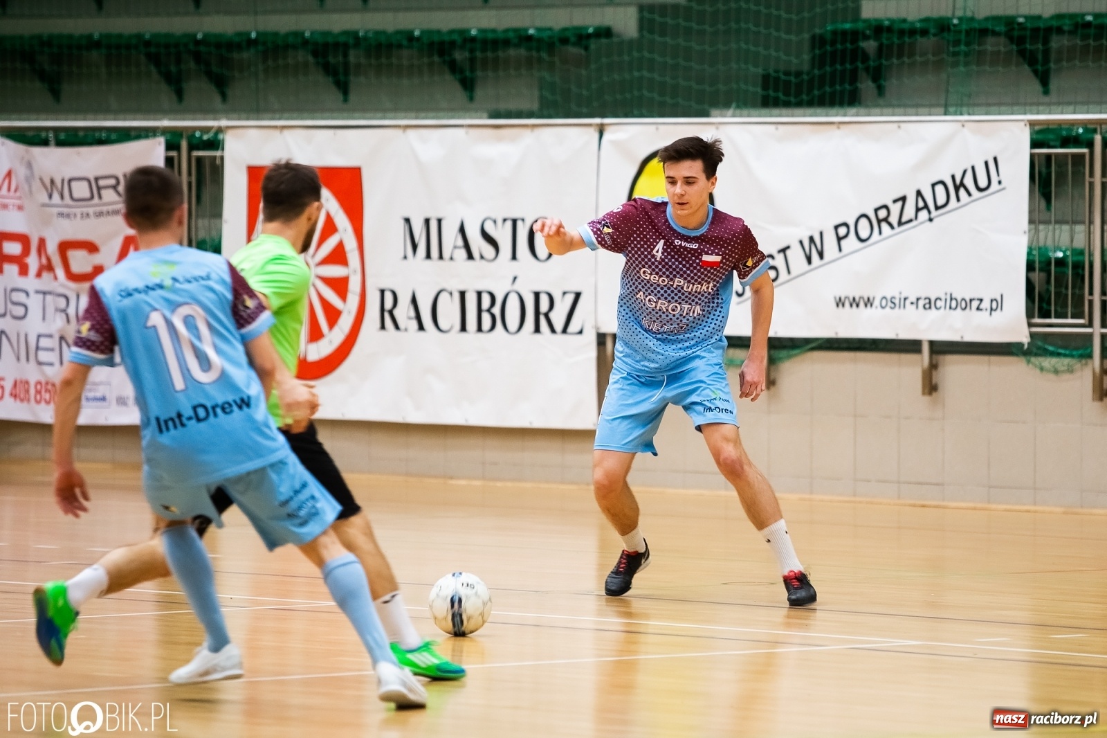 Zdjęcie w galerii na portalu naszraciborz.pl: Niedziela w HLPN z gradem goli [FOTO i WIDEO] wiadomości z regionu
