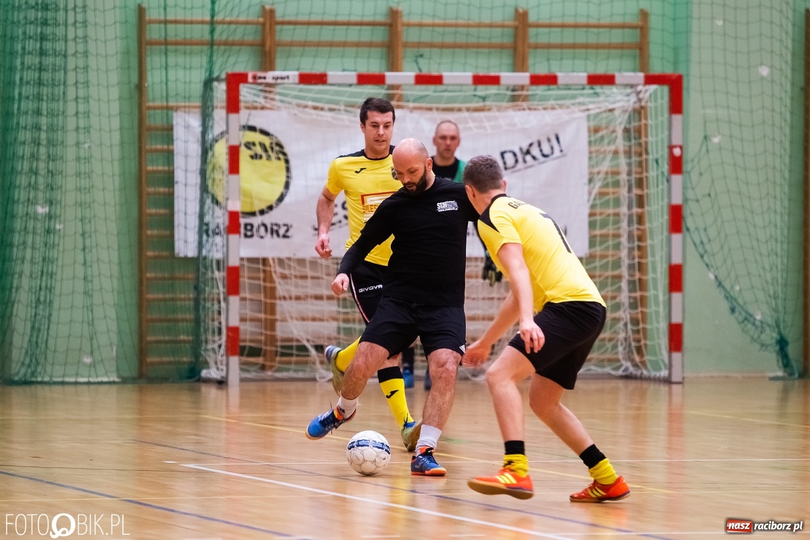 Zdjęcie w galerii na portalu naszraciborz.pl: Niedziela w HLPN z gradem goli [FOTO i WIDEO] wiadomości z regionu