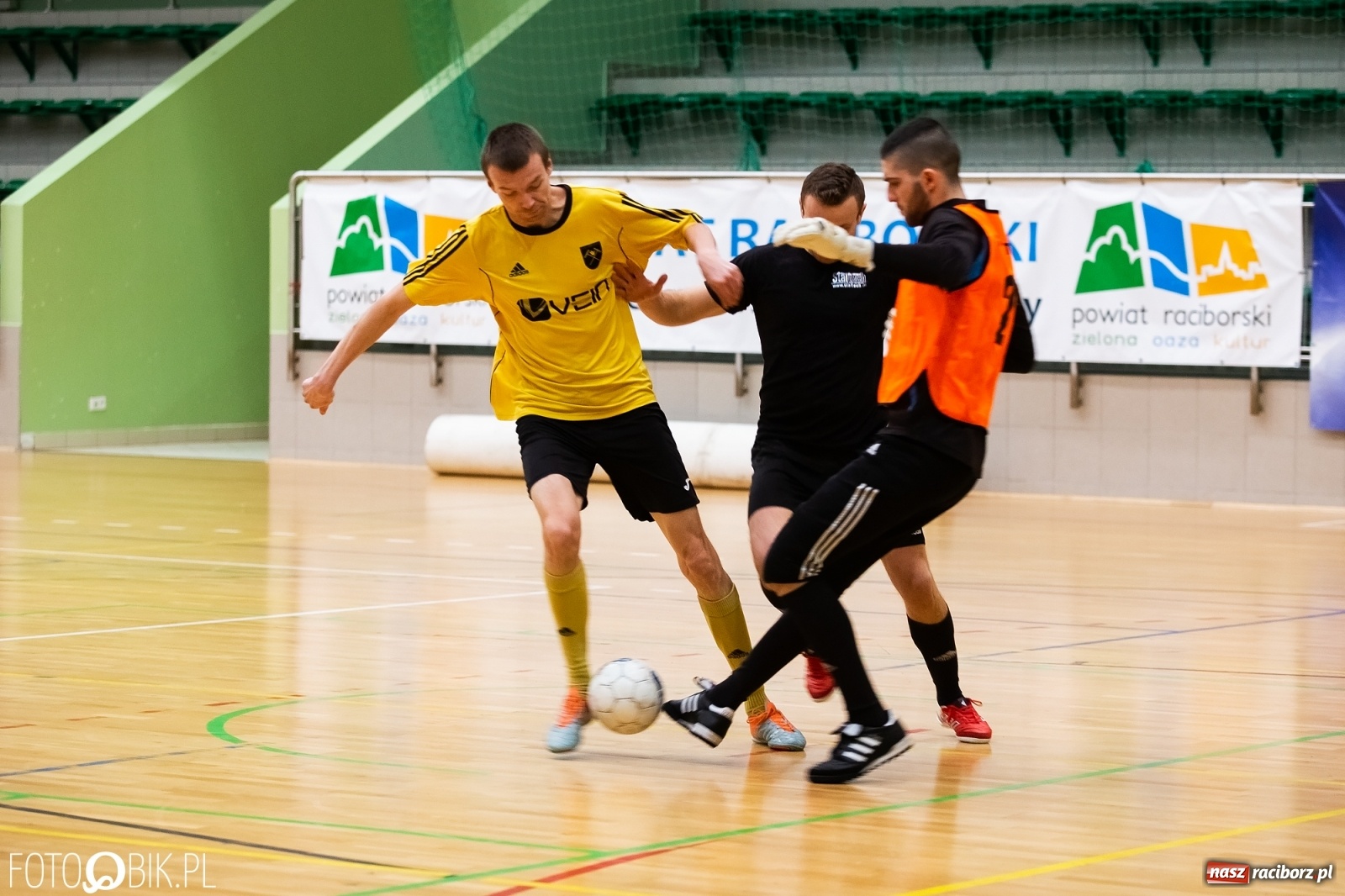Zdjęcie w galerii na portalu naszraciborz.pl: Niedziela w HLPN z gradem goli [FOTO i WIDEO] wiadomości z regionu