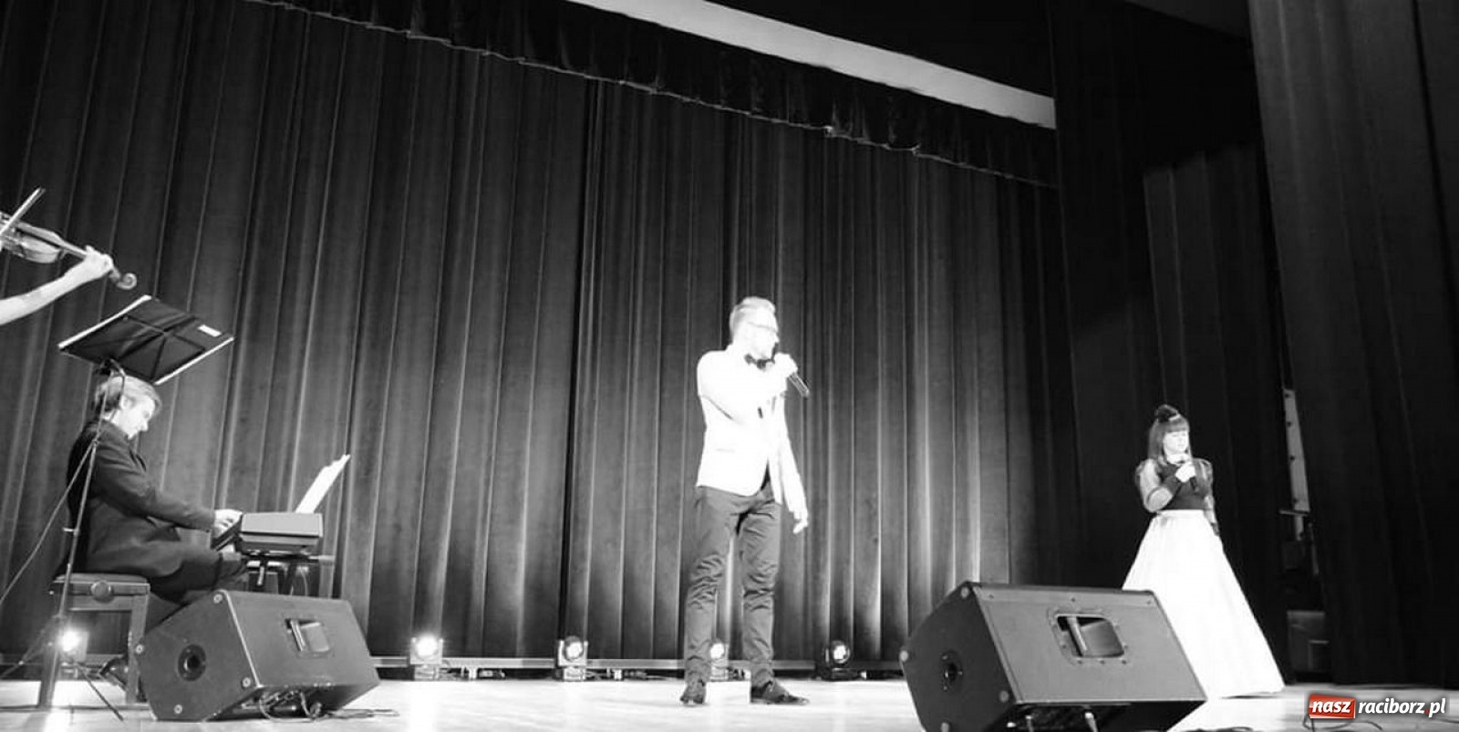 Zdjęcie w galerii na portalu naszraciborz.pl: Niedziela w Kuźni Kultury pod znakiem operetkowych przebojów wiadomości z regionu