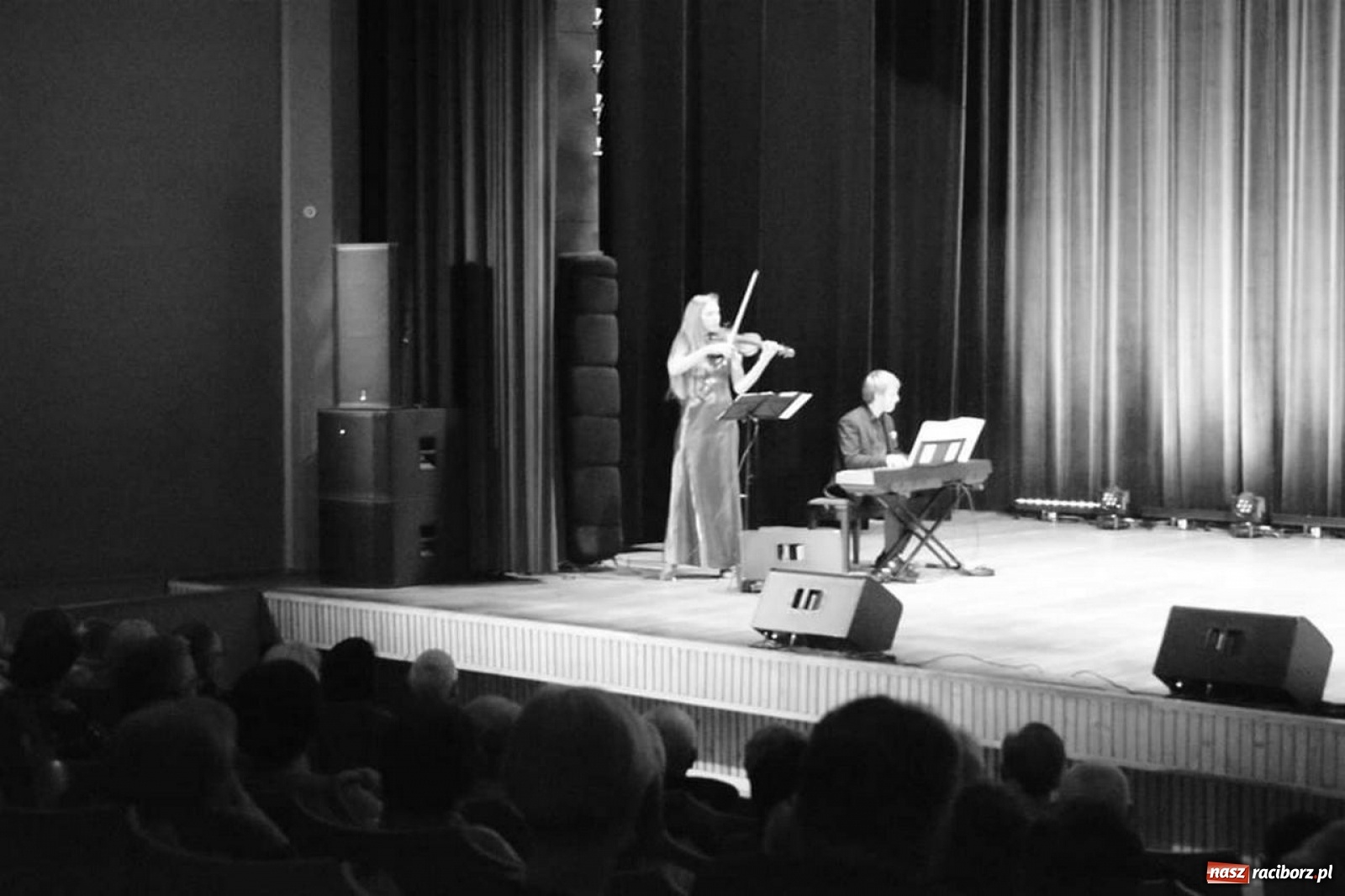 Zdjęcie w galerii na portalu naszraciborz.pl: Niedziela w Kuźni Kultury pod znakiem operetkowych przebojów wiadomości z regionu