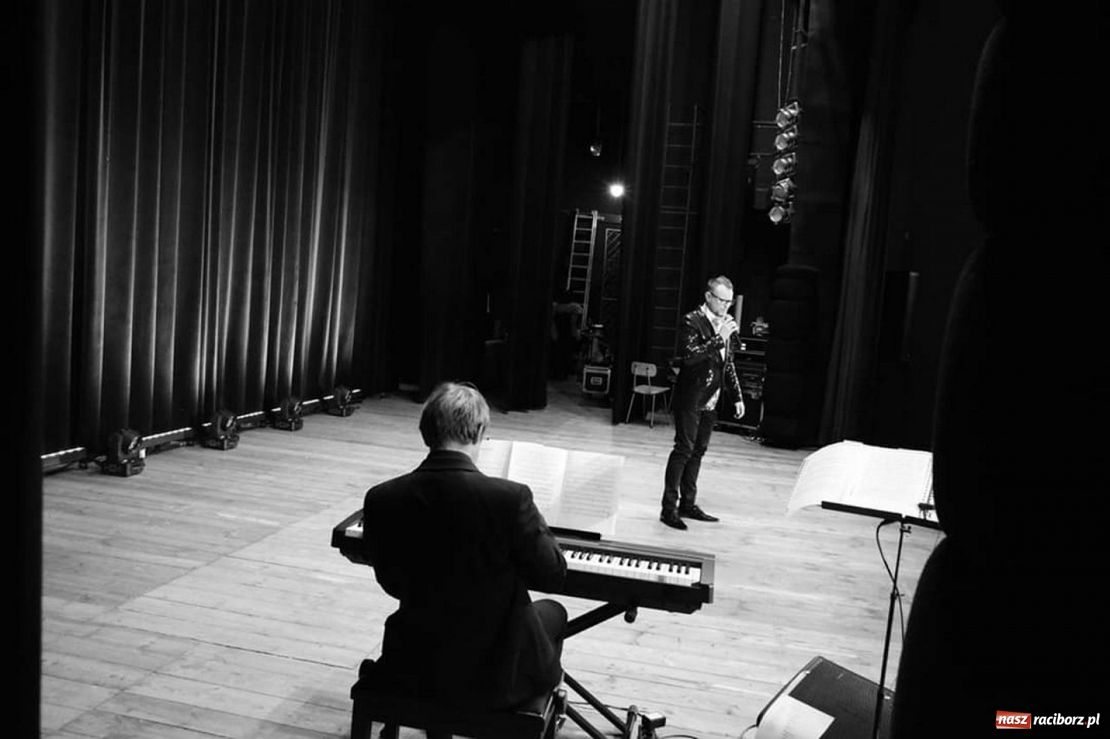 Zdjęcie w galerii na portalu naszraciborz.pl: Niedziela w Kuźni Kultury pod znakiem operetkowych przebojów wiadomości z regionu