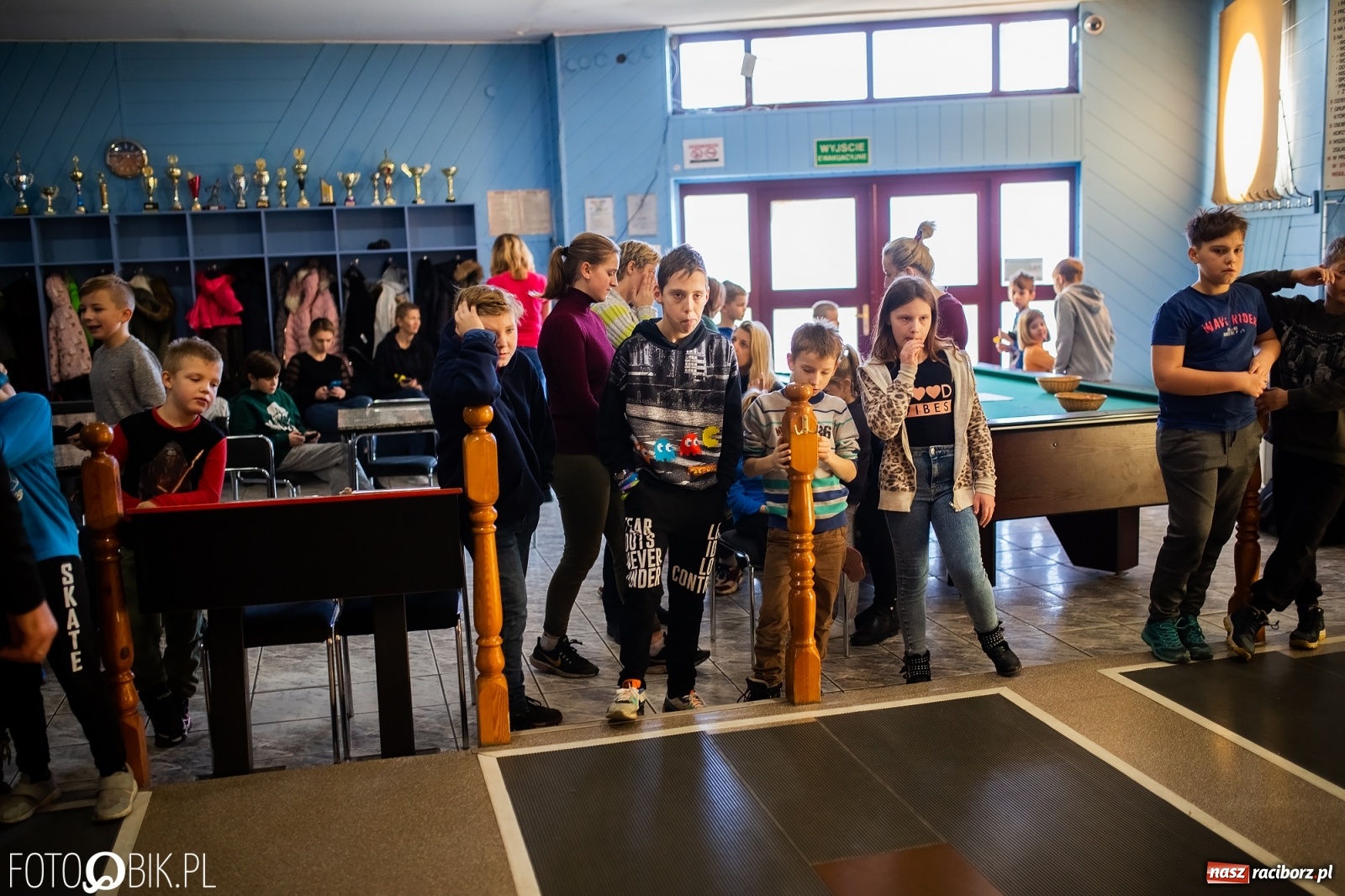 Zdjęcie w galerii na portalu naszraciborz.pl: Kręgielnia pełna zabawy. Zawody przy Zamkowej [FOTO] wiadomości z regionu