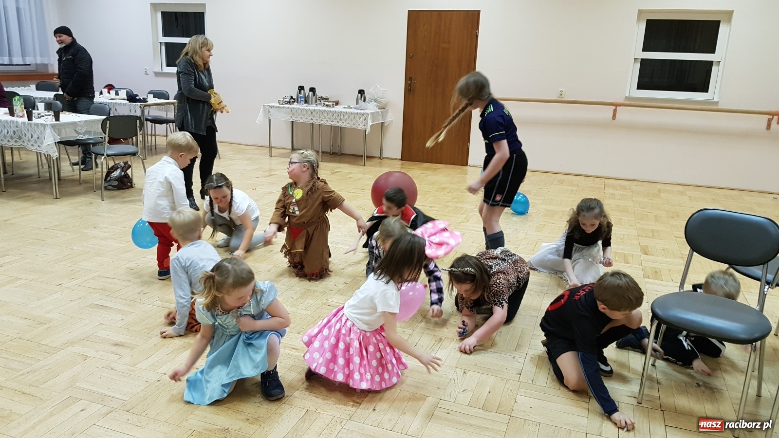 Zdjęcie w galerii na portalu naszraciborz.pl: Dziecięcy bal przebierańców w Bojanowie wiadomości z regionu