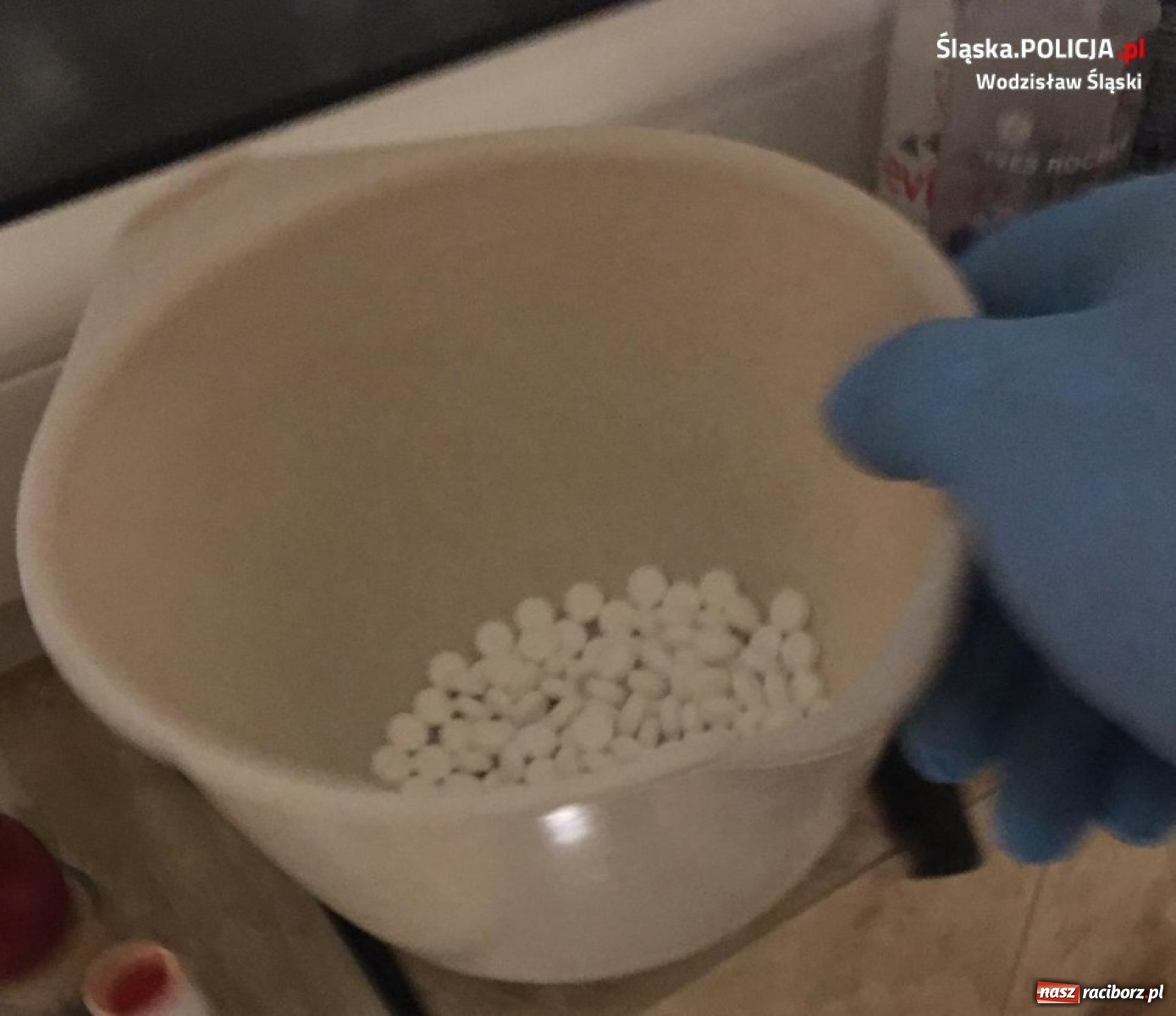 Zdjęcie w galerii na portalu naszraciborz.pl: Niedaleko Raciborza zlikwidowano laboratorium metamfetaminy [FOTO] wiadomości z regionu