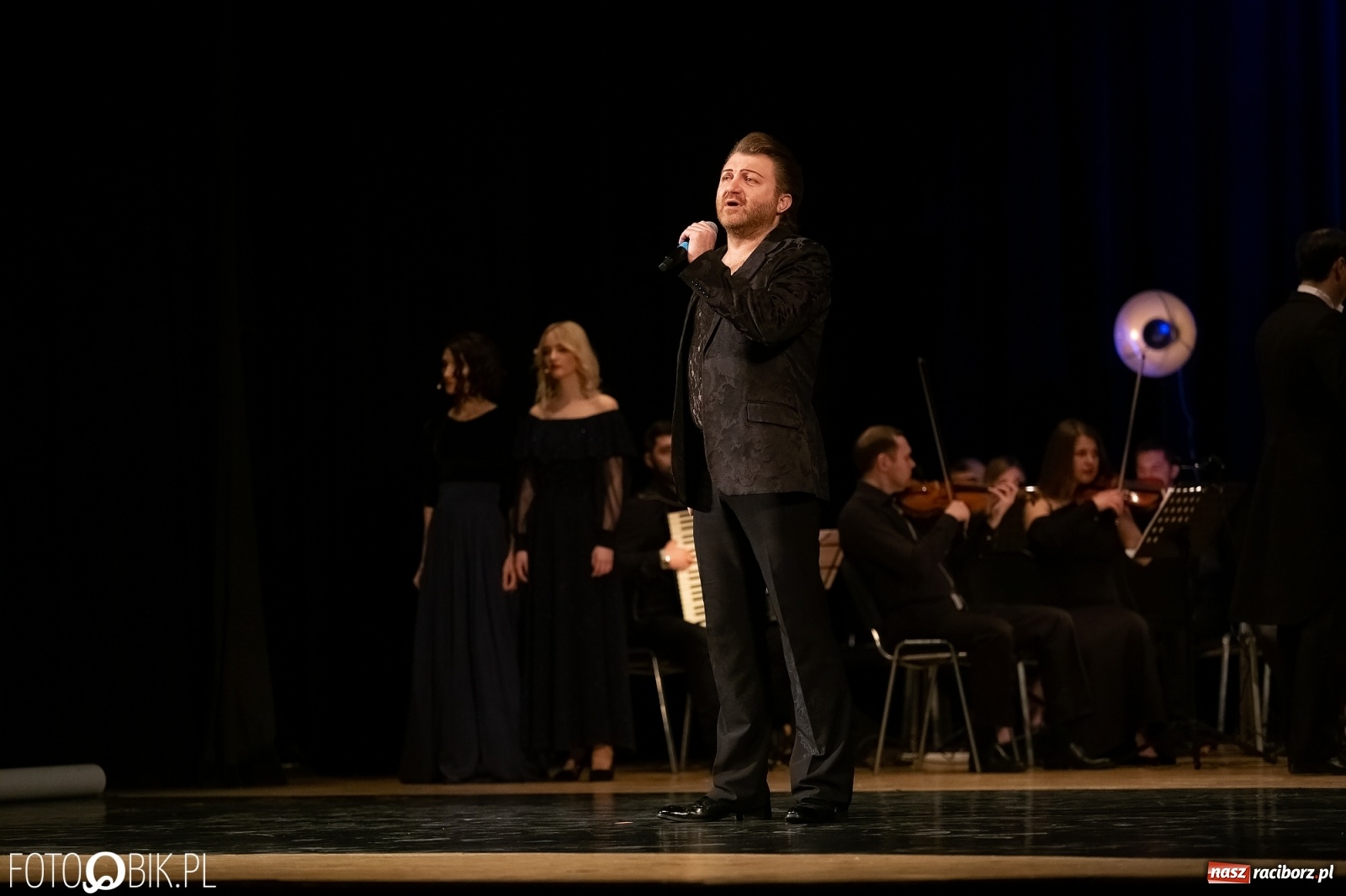 Zdjęcie w galerii na portalu naszraciborz.pl: Grand Orkiestra z Odessy zagrała w RCK wiadomości z regionu