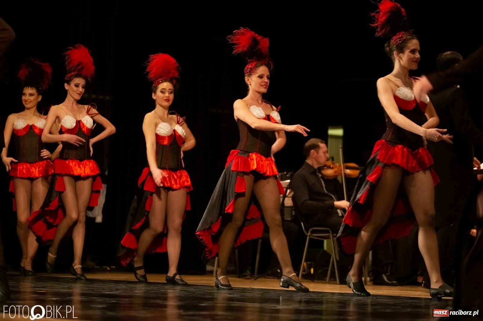 Zdjęcie w galerii na portalu naszraciborz.pl: Grand Orkiestra z Odessy zagrała w RCK wiadomości z regionu