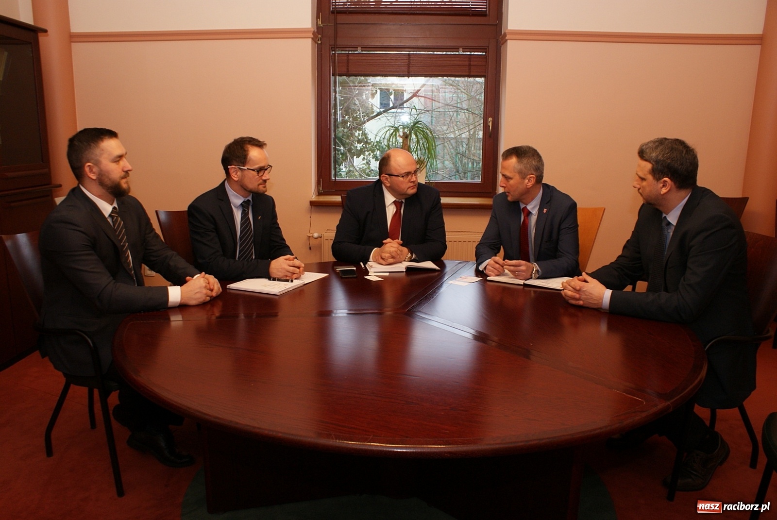 Zdjęcie w galerii na portalu naszraciborz.pl: E-bus Rafako już w lutym wyjedzie na ulice Raciborza [WIDEO]  wiadomości z regionu