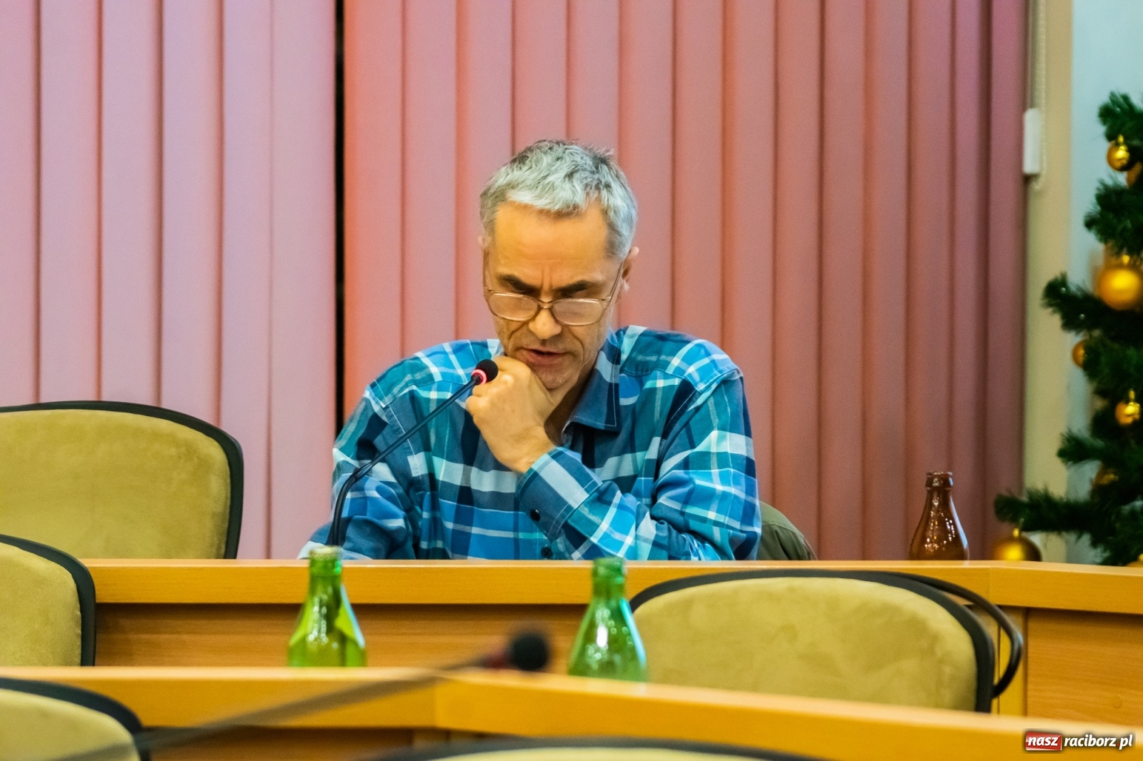 Zdjęcie w galerii na portalu naszraciborz.pl: Skok o dwa stulecia! Komisja od spraw czystego powietrza składa raport  wiadomości z regionu