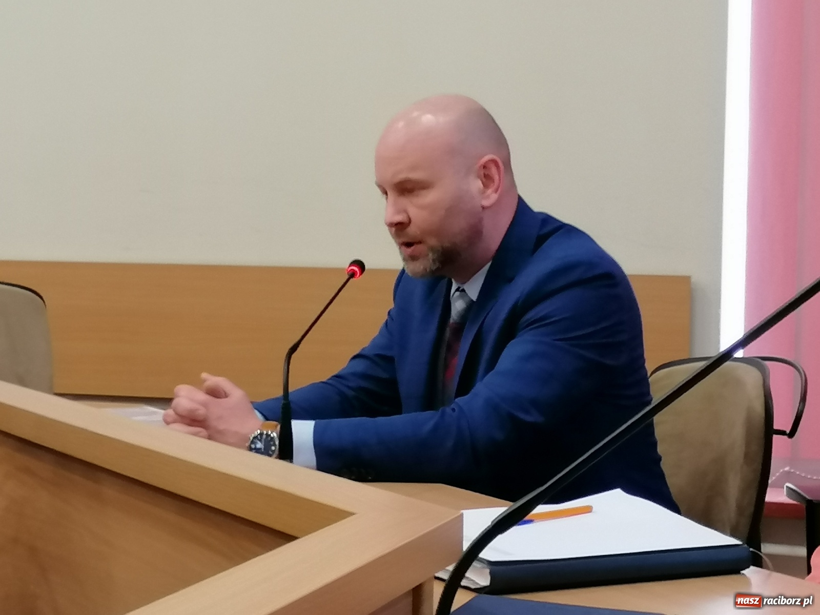 Zdjęcie w galerii na portalu naszraciborz.pl: Skok o dwa stulecia! Komisja od spraw czystego powietrza składa raport  wiadomości z regionu