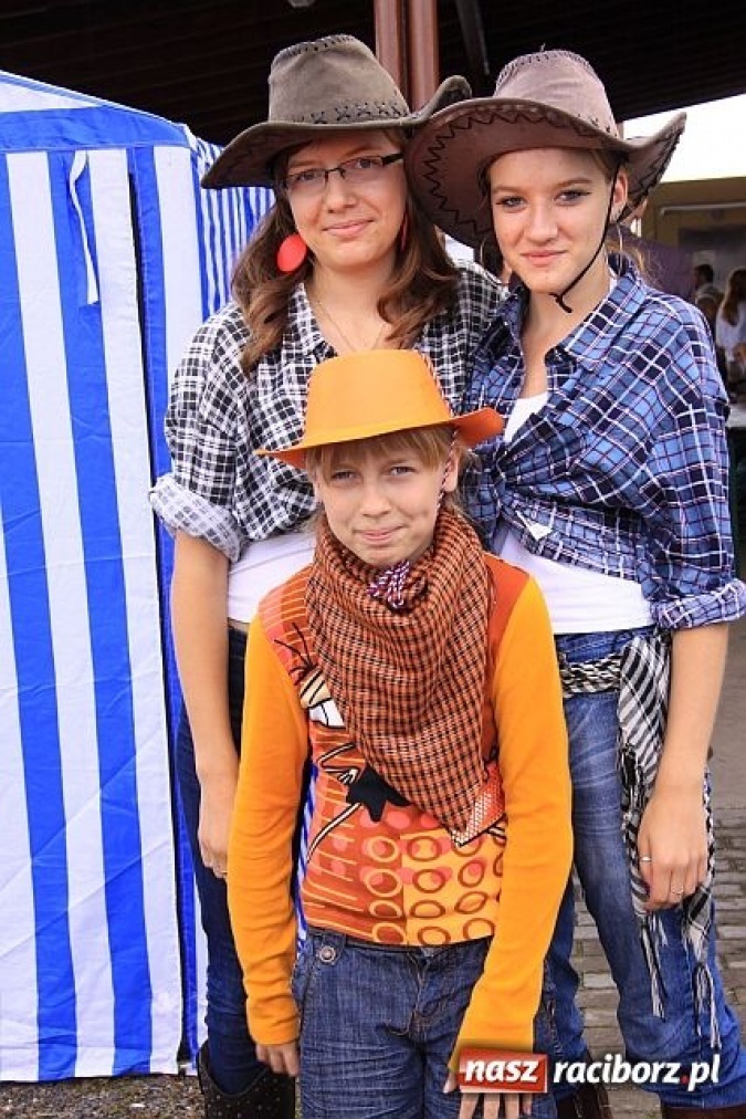 Zdjęcie w galerii na portalu naszraciborz.pl: Dożynki w Owsiszczach i Zabełkowie wiadomości z regionu