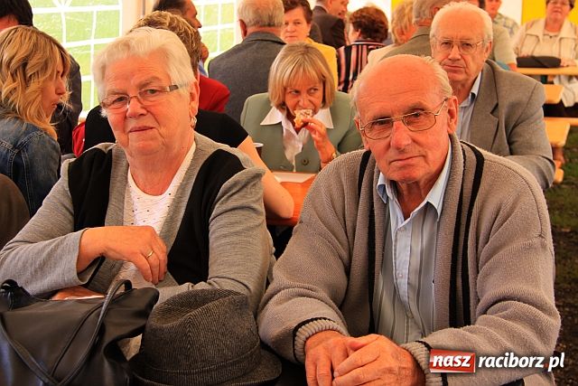Zdjęcie w galerii na portalu naszraciborz.pl: Dożynki w Owsiszczach i Zabełkowie wiadomości z regionu