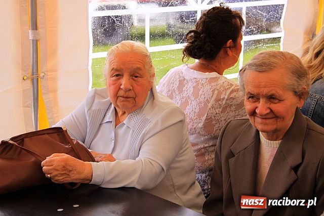 Zdjęcie w galerii na portalu naszraciborz.pl: Dożynki w Owsiszczach i Zabełkowie wiadomości z regionu