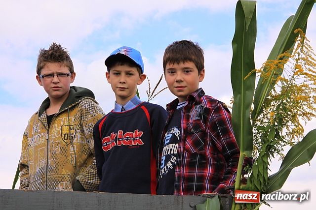 Zdjęcie w galerii na portalu naszraciborz.pl: Dożynki w Owsiszczach i Zabełkowie wiadomości z regionu