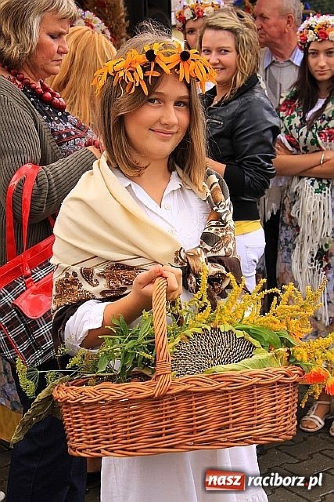 Zdjęcie w galerii na portalu naszraciborz.pl: Dożynki w Owsiszczach i Zabełkowie wiadomości z regionu