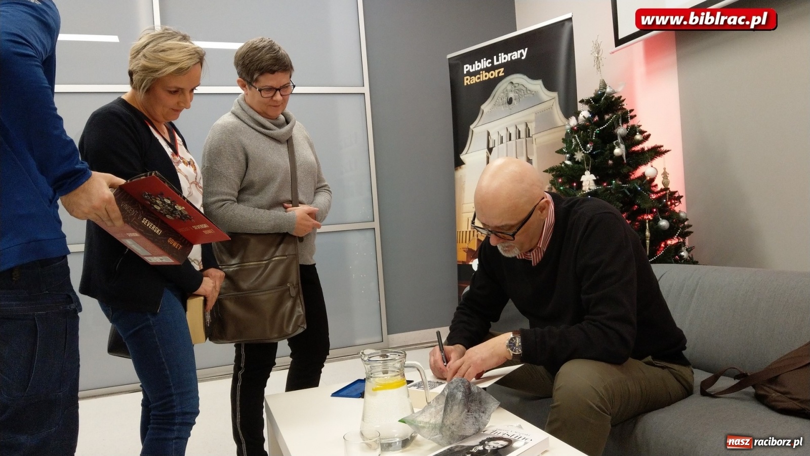 Zdjęcie w galerii na portalu naszraciborz.pl: Zawód szpieg. Vincent V. Severski gościł w raciborskiej książnicy wiadomości z regionu