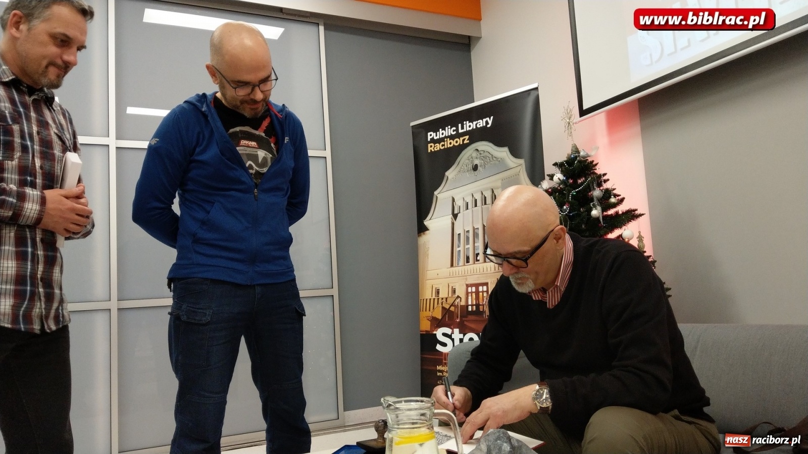 Zdjęcie w galerii na portalu naszraciborz.pl: Zawód szpieg. Vincent V. Severski gościł w raciborskiej książnicy wiadomości z regionu