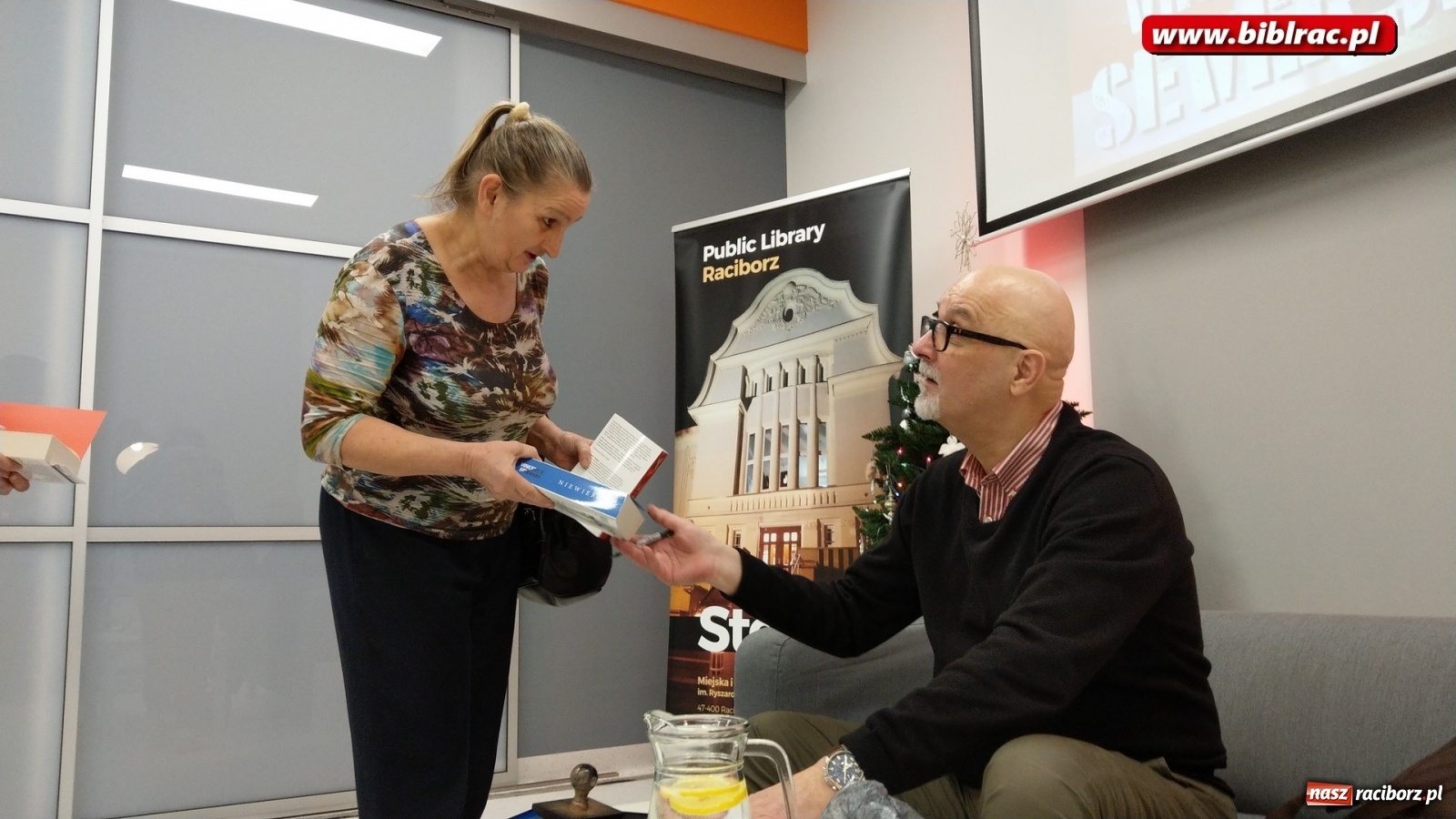 Zdjęcie w galerii na portalu naszraciborz.pl: Zawód szpieg. Vincent V. Severski gościł w raciborskiej książnicy wiadomości z regionu