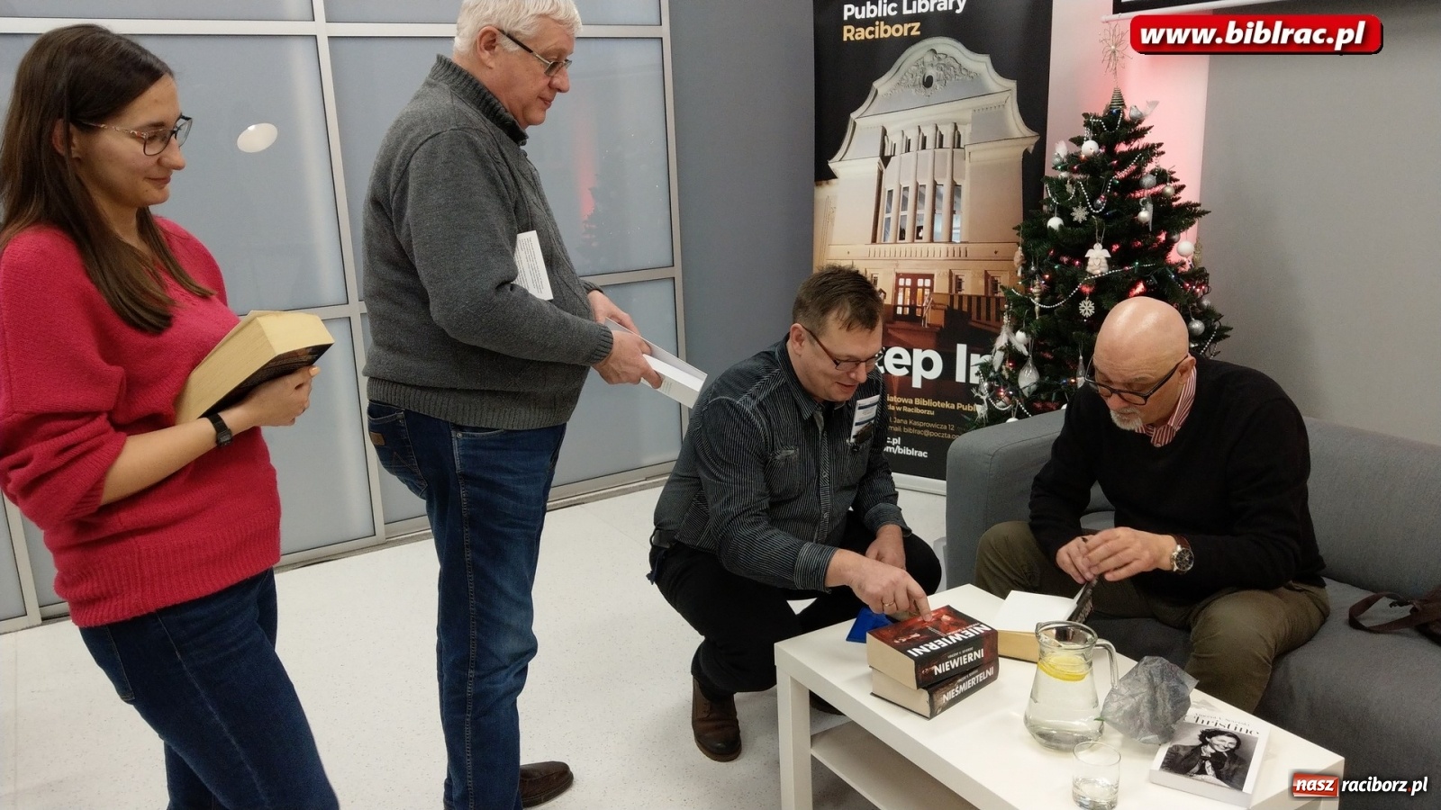 Zdjęcie w galerii na portalu naszraciborz.pl: Zawód szpieg. Vincent V. Severski gościł w raciborskiej książnicy wiadomości z regionu