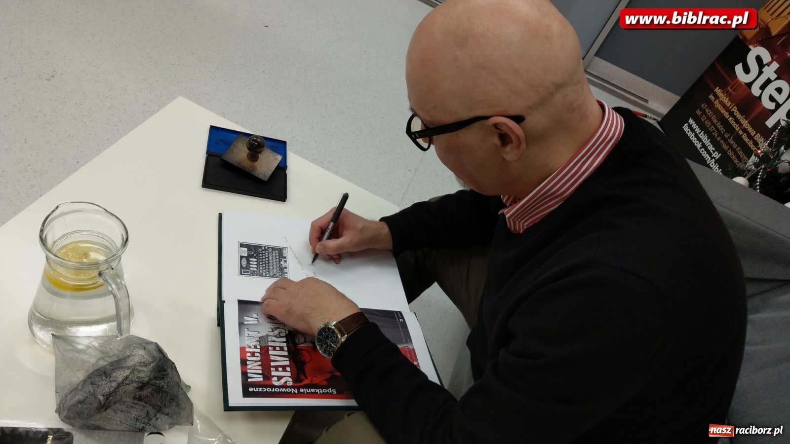 Zdjęcie w galerii na portalu naszraciborz.pl: Zawód szpieg. Vincent V. Severski gościł w raciborskiej książnicy wiadomości z regionu