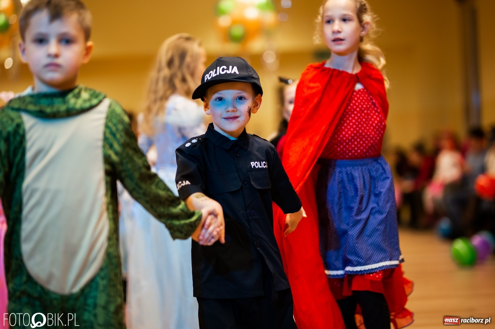 Zdjęcie w galerii na portalu naszraciborz.pl: Wielki bal przebierańców w Pietrowicach Wielkich wiadomości z regionu