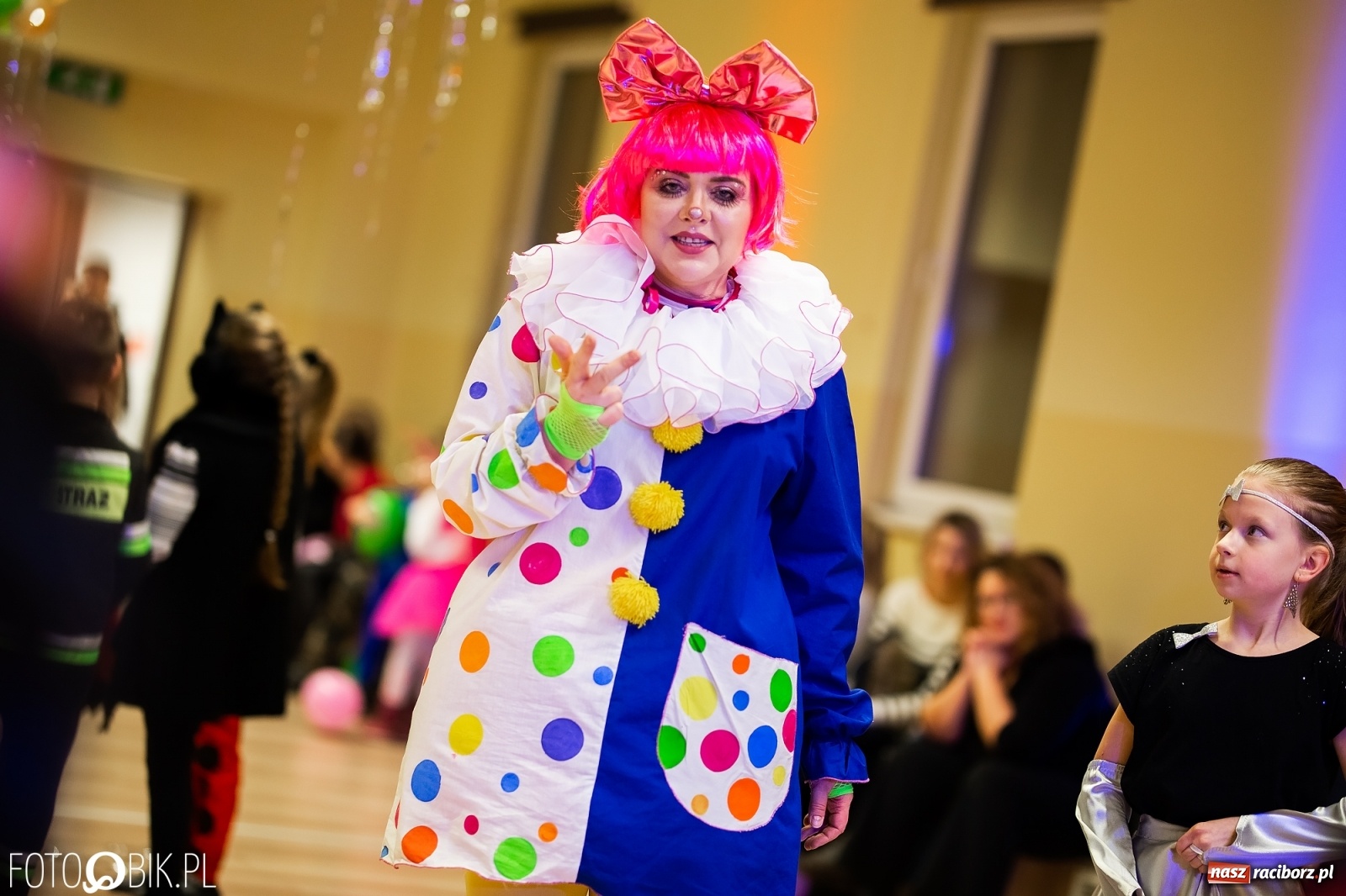 Zdjęcie w galerii na portalu naszraciborz.pl: Wielki bal przebierańców w Pietrowicach Wielkich wiadomości z regionu