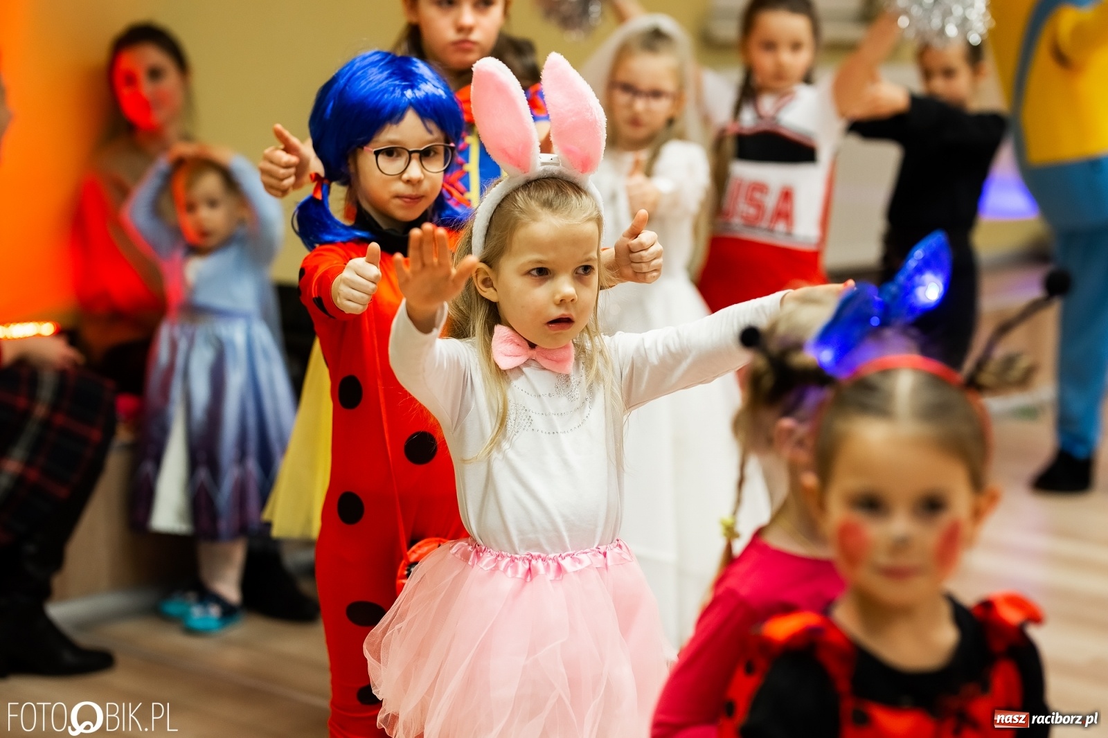Zdjęcie w galerii na portalu naszraciborz.pl: Wielki bal przebierańców w Pietrowicach Wielkich wiadomości z regionu