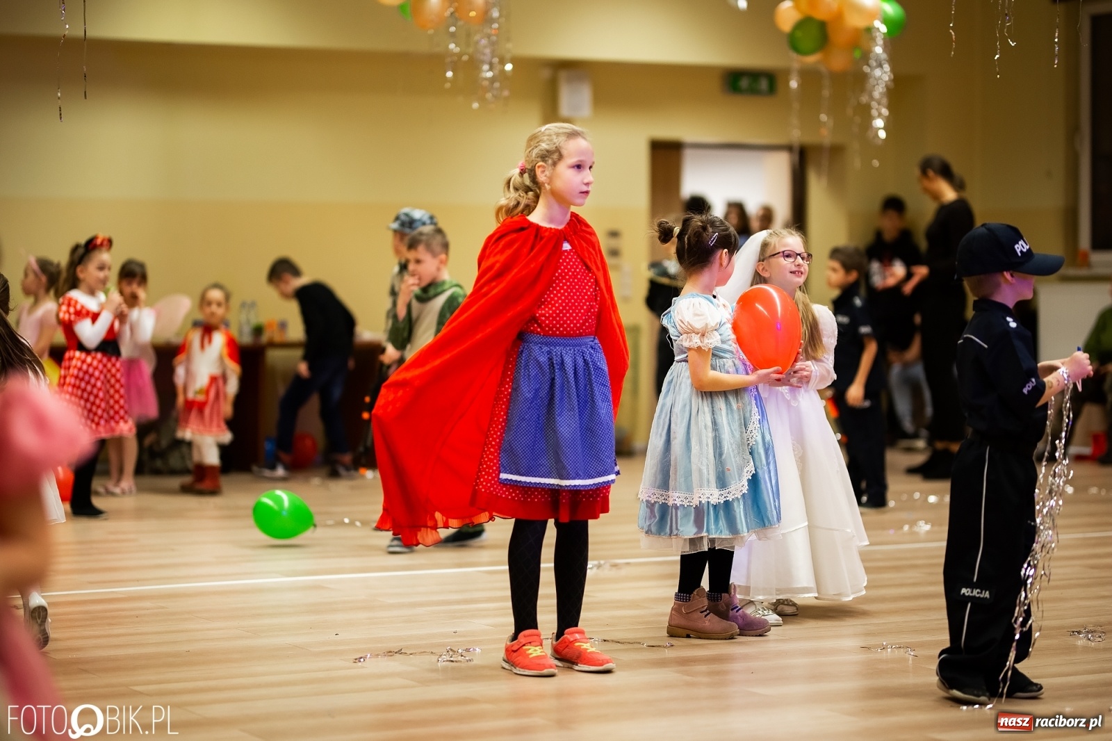 Zdjęcie w galerii na portalu naszraciborz.pl: Wielki bal przebierańców w Pietrowicach Wielkich wiadomości z regionu