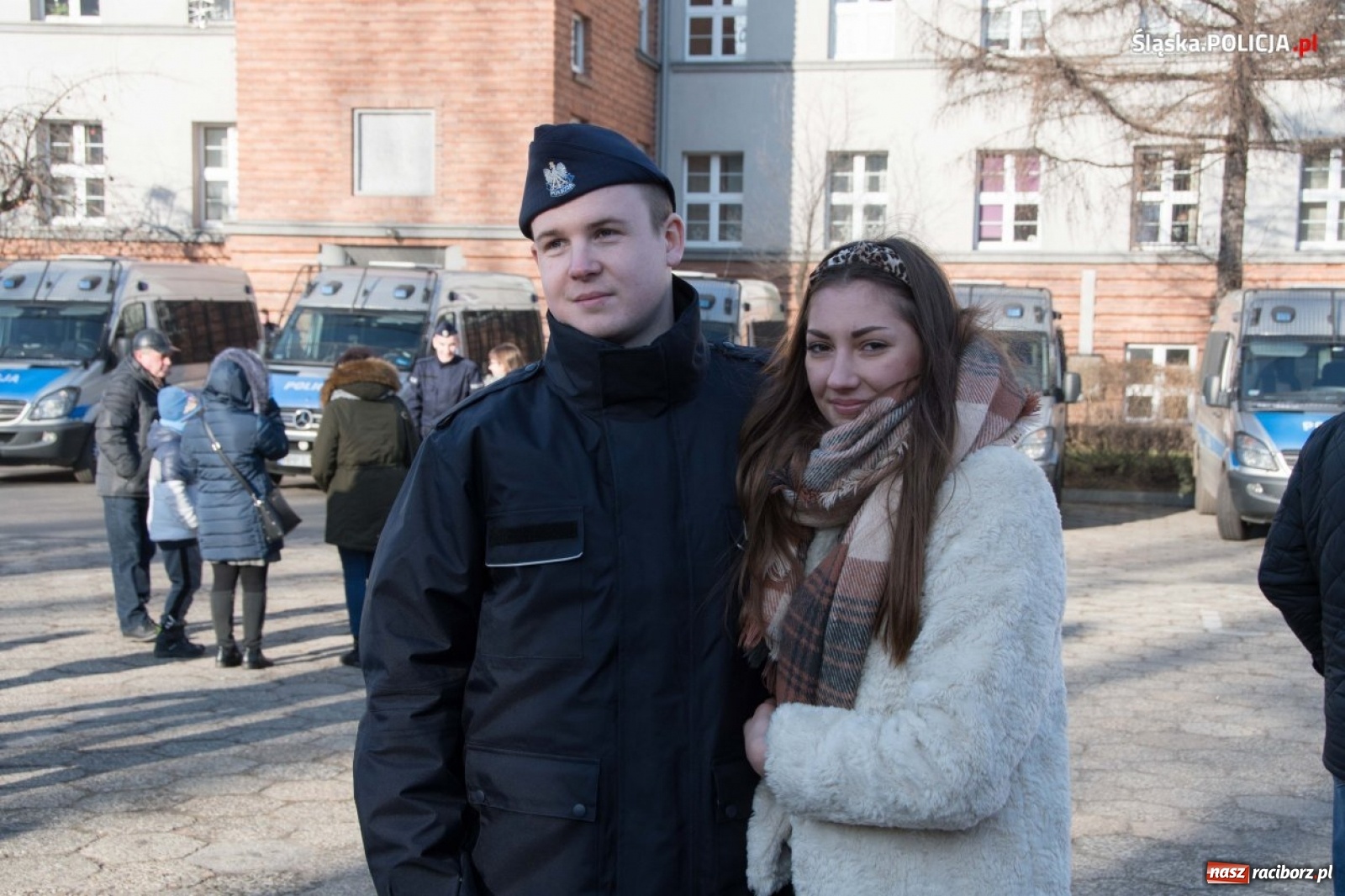 Zdjęcie w galerii na portalu naszraciborz.pl: Zimowe ślubowanie w policji. Trwa kolejny nabór  wiadomości z regionu