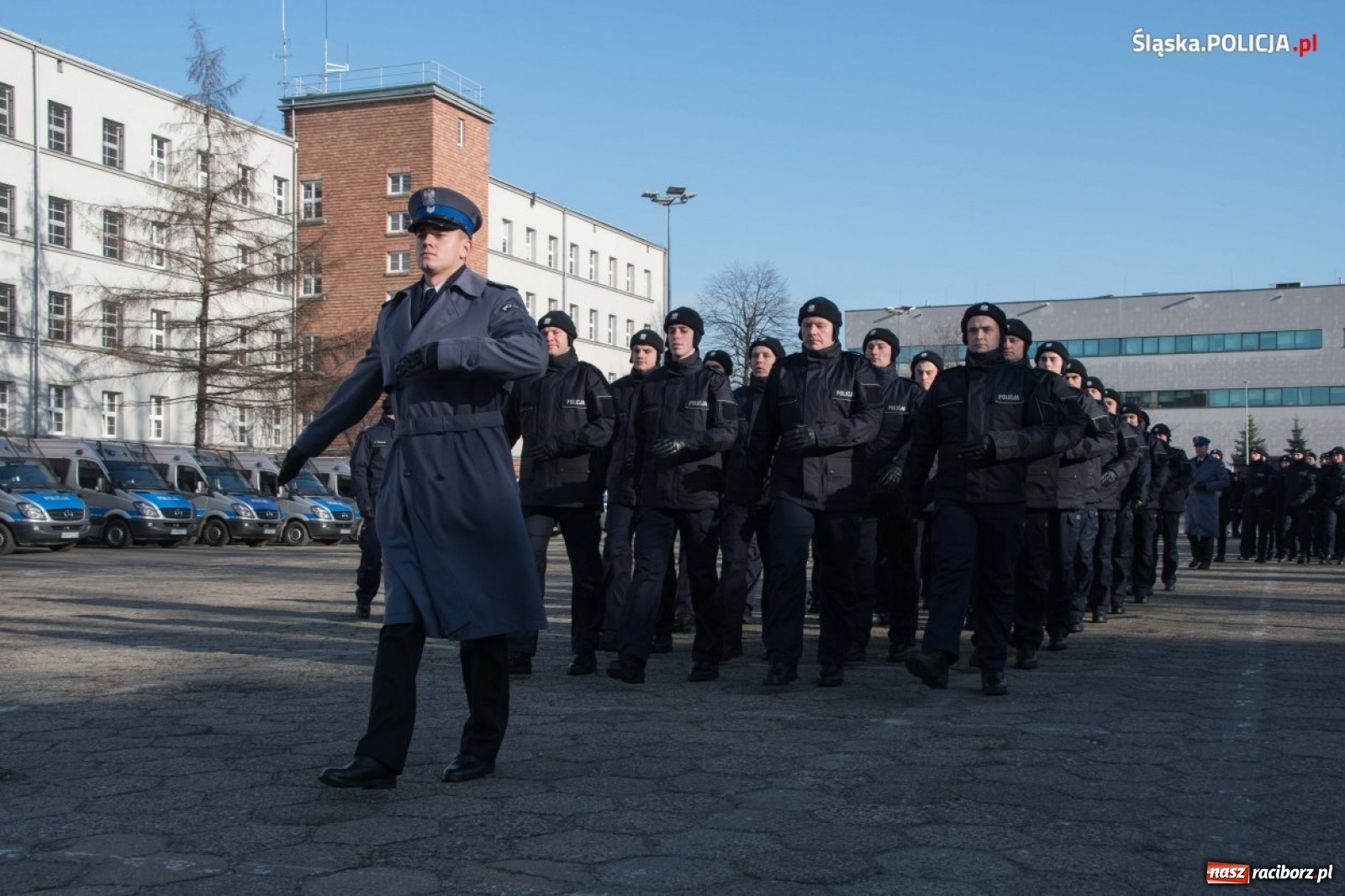 Zdjęcie w galerii na portalu naszraciborz.pl: Zimowe ślubowanie w policji. Trwa kolejny nabór  wiadomości z regionu