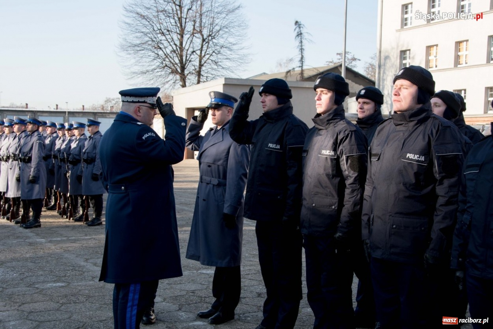 Zdjęcie w galerii na portalu naszraciborz.pl: Zimowe ślubowanie w policji. Trwa kolejny nabór  wiadomości z regionu