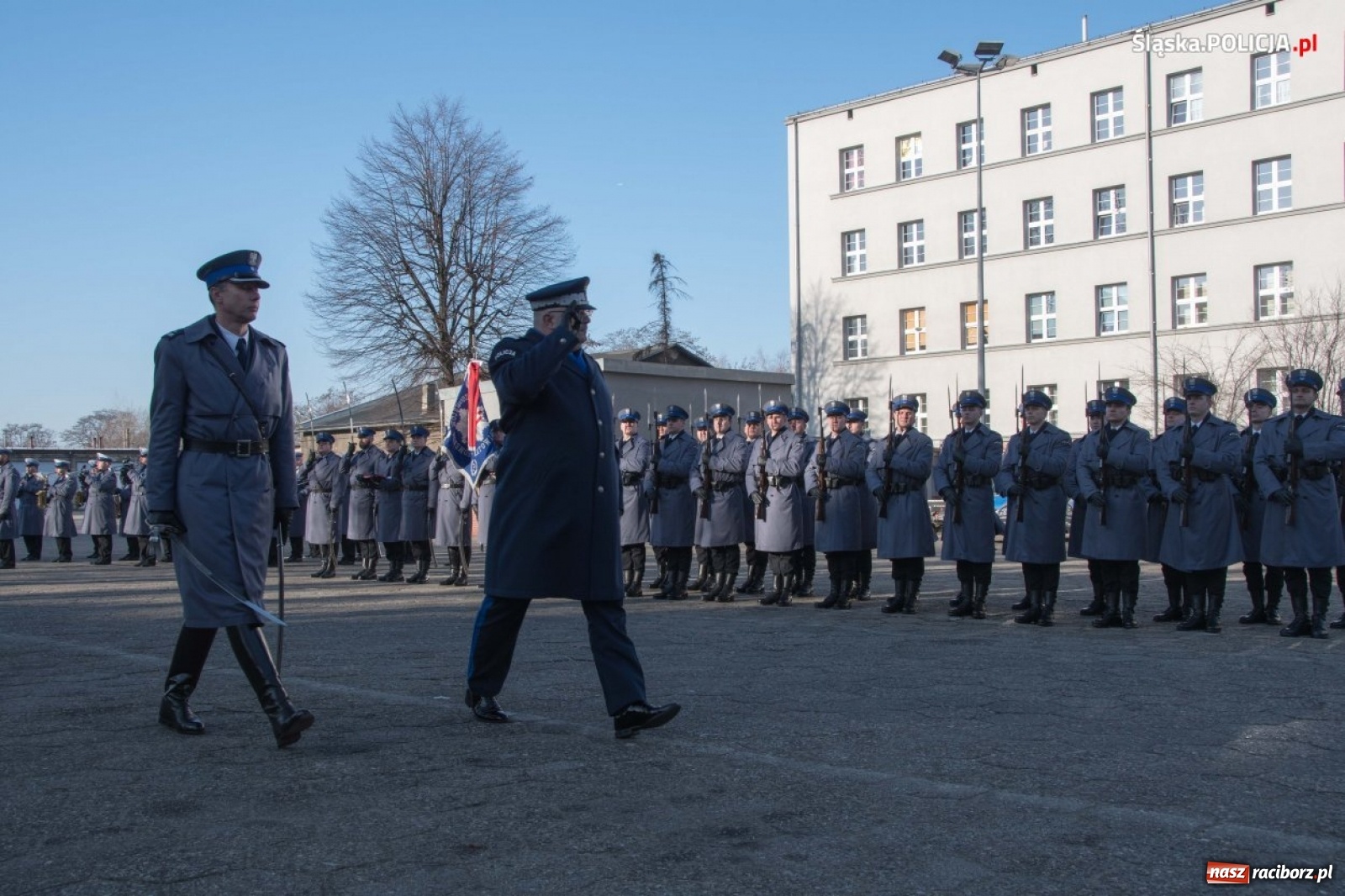 Zdjęcie w galerii na portalu naszraciborz.pl: Zimowe ślubowanie w policji. Trwa kolejny nabór  wiadomości z regionu