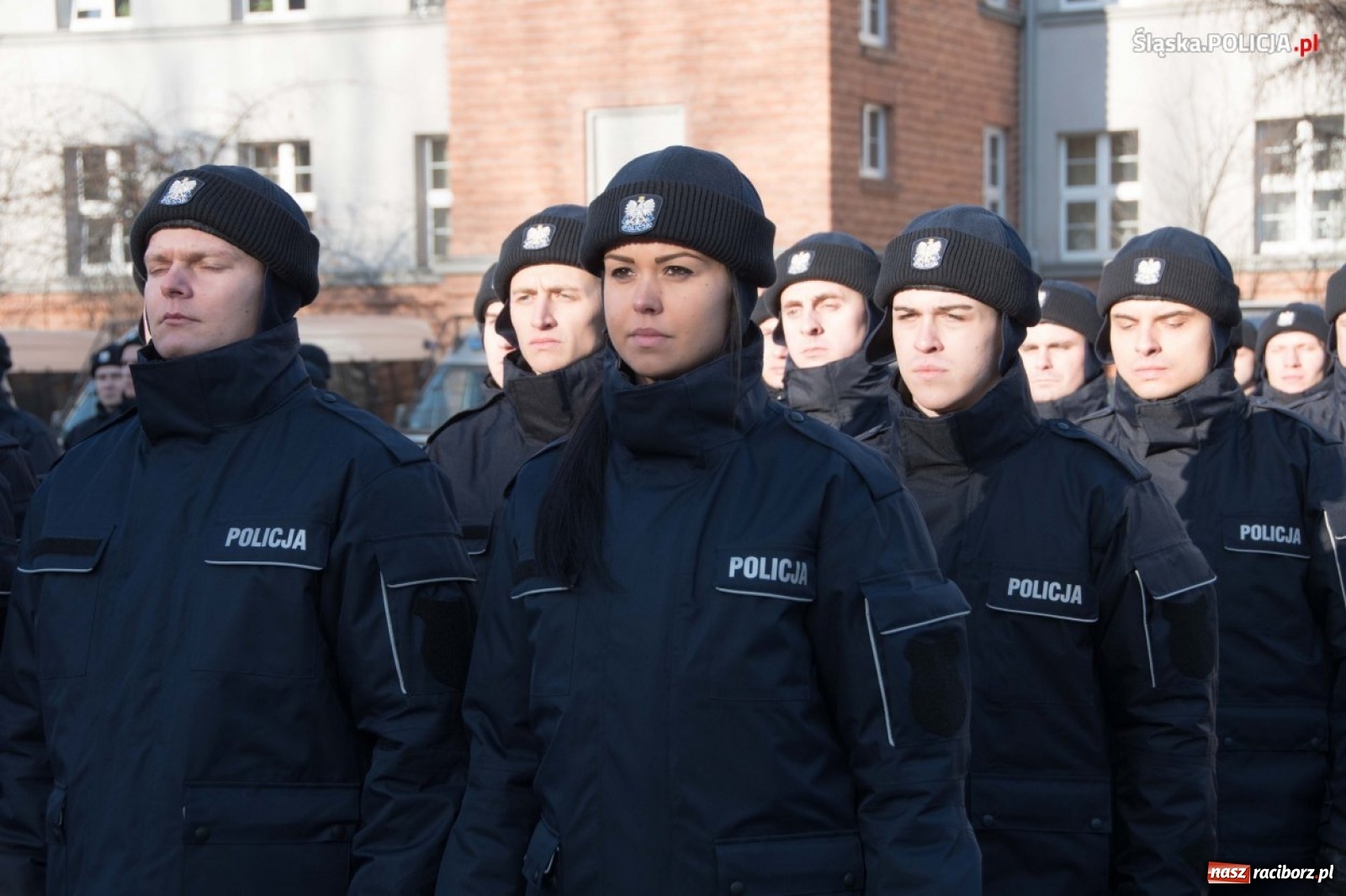 Zdjęcie w galerii na portalu naszraciborz.pl: Zimowe ślubowanie w policji. Trwa kolejny nabór  wiadomości z regionu