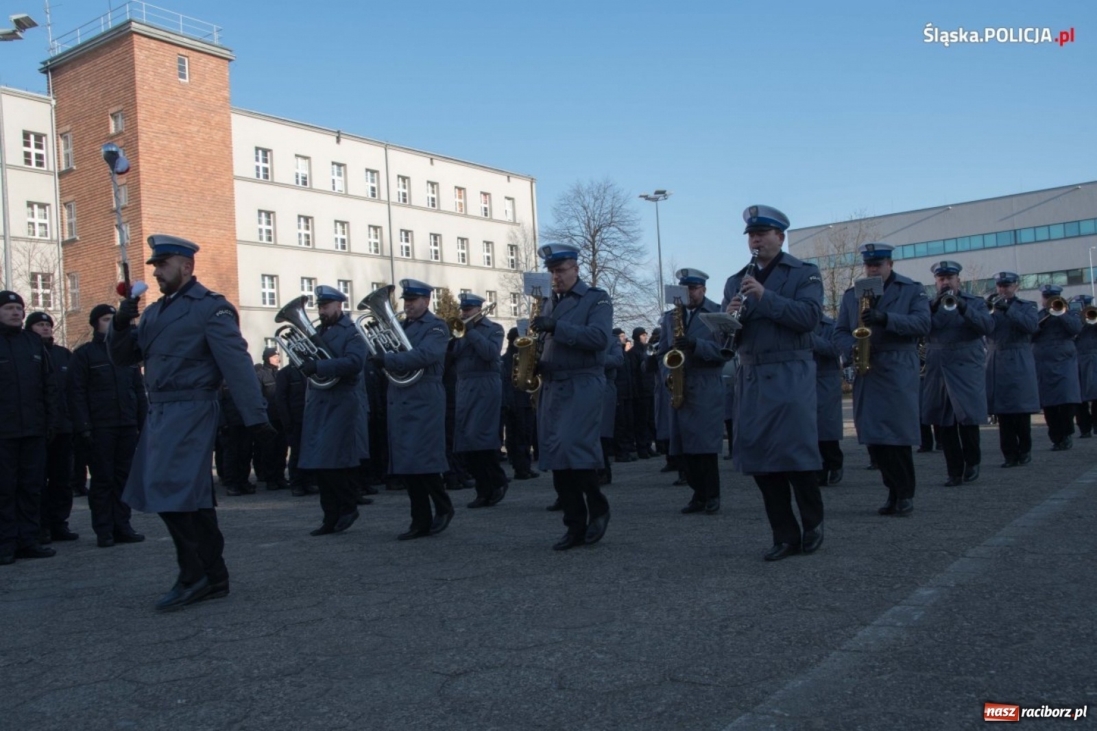 Zdjęcie w galerii na portalu naszraciborz.pl: Zimowe ślubowanie w policji. Trwa kolejny nabór  wiadomości z regionu