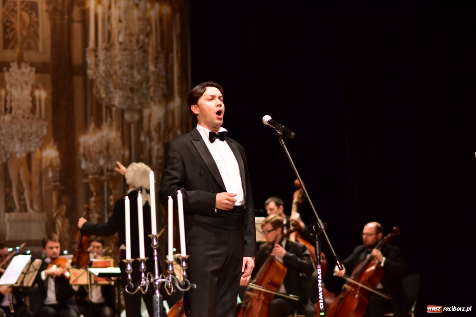 Zdjęcie w galerii na portalu naszraciborz.pl: Johann Strauss Show na deskach RCK  wiadomości z regionu